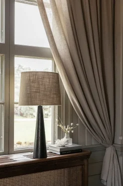Alde & Lind Bordslampa Freja H53