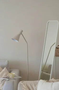 Aneta Lighting Golvlampa Ceres