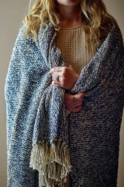 Bloomingville Ocean Throw