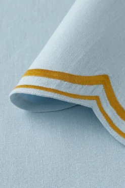 Ellos Home Bordstablett Elly Scallop i återvunnet halvlinne 2-pack