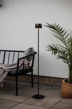 Konstsmide Golvlampa Nice Usb 120 cm
