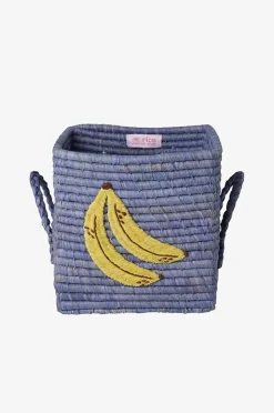 RICE Raffia Square Basket med broderi av stor banan och handtag av raffia - Small