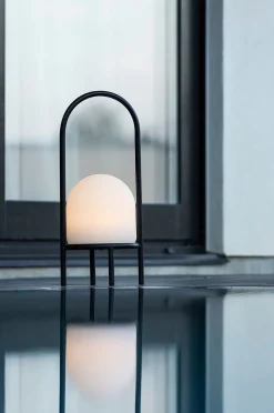 Venture Home Bordslampa Colie